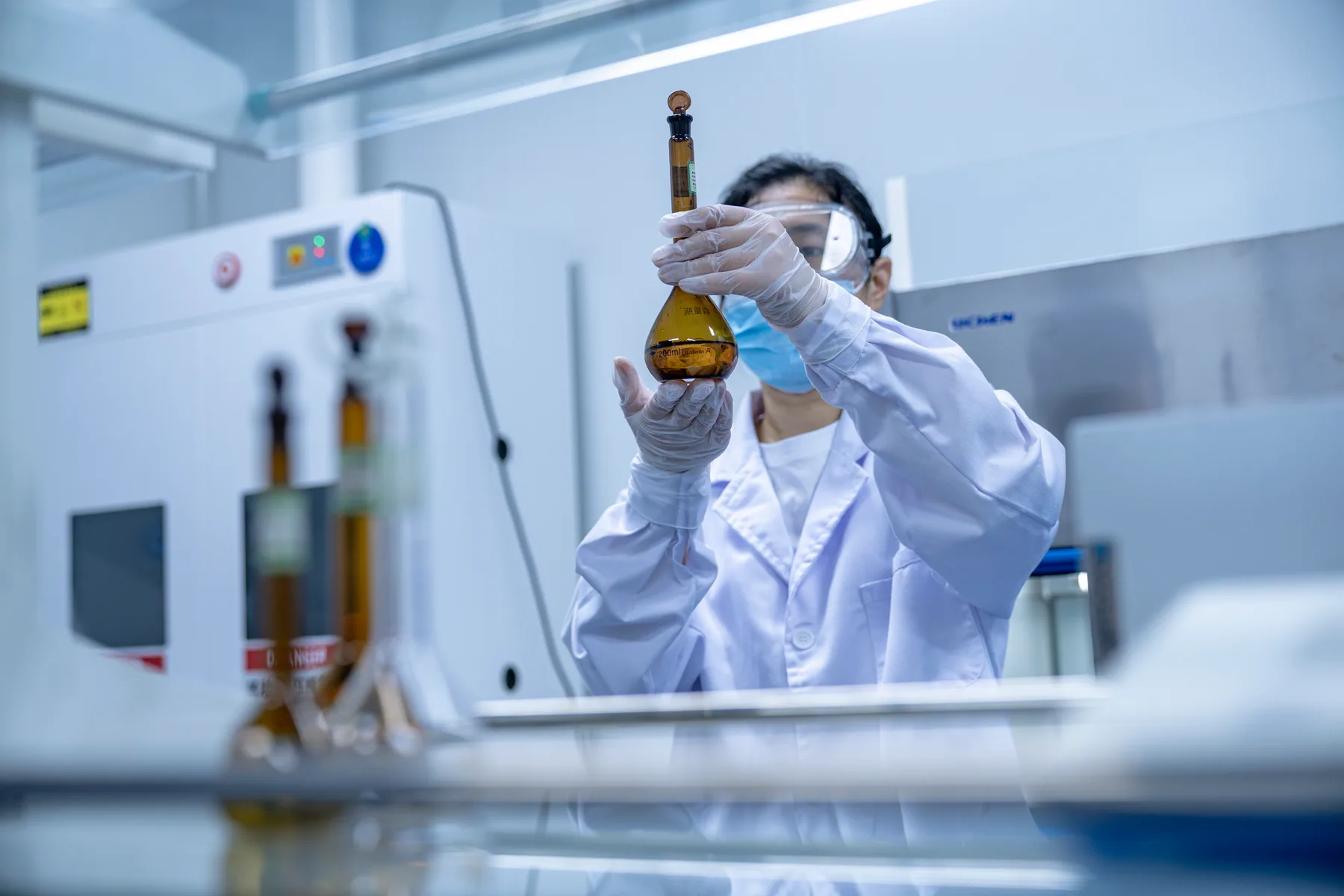 Baiying Medical technician conducting material testing